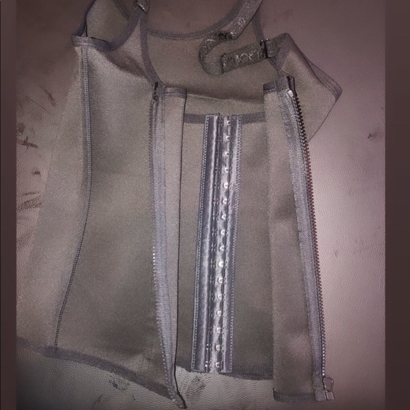 Waist trainers - Picture 7 of 7